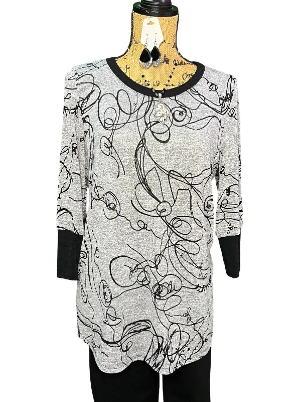 TunicTopAdventurerWomen Cherish This Moment Tunic In Grey/black