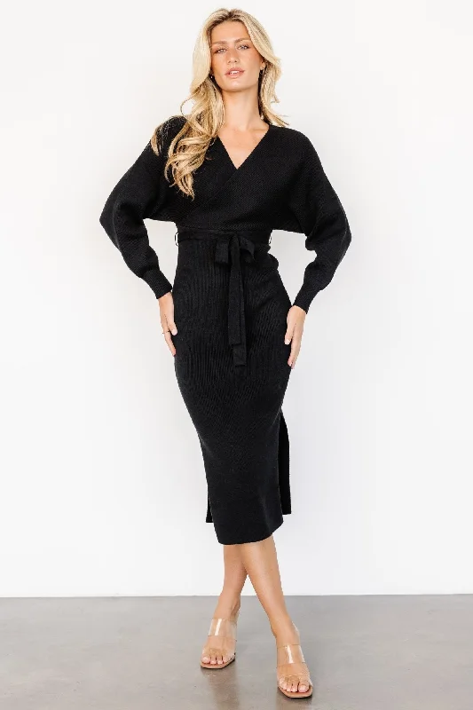 Sammi Faux Wrap Dress | BlackZippered Knit Tops